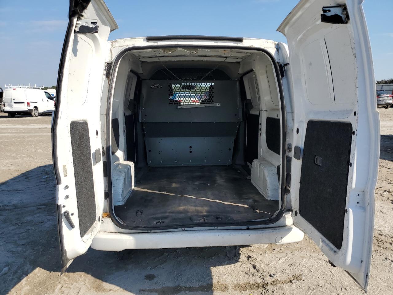 2016 Nissan NV VIN 3N6CM0KN0GK696918 Copart auction photo, front end damage thumbnail 6