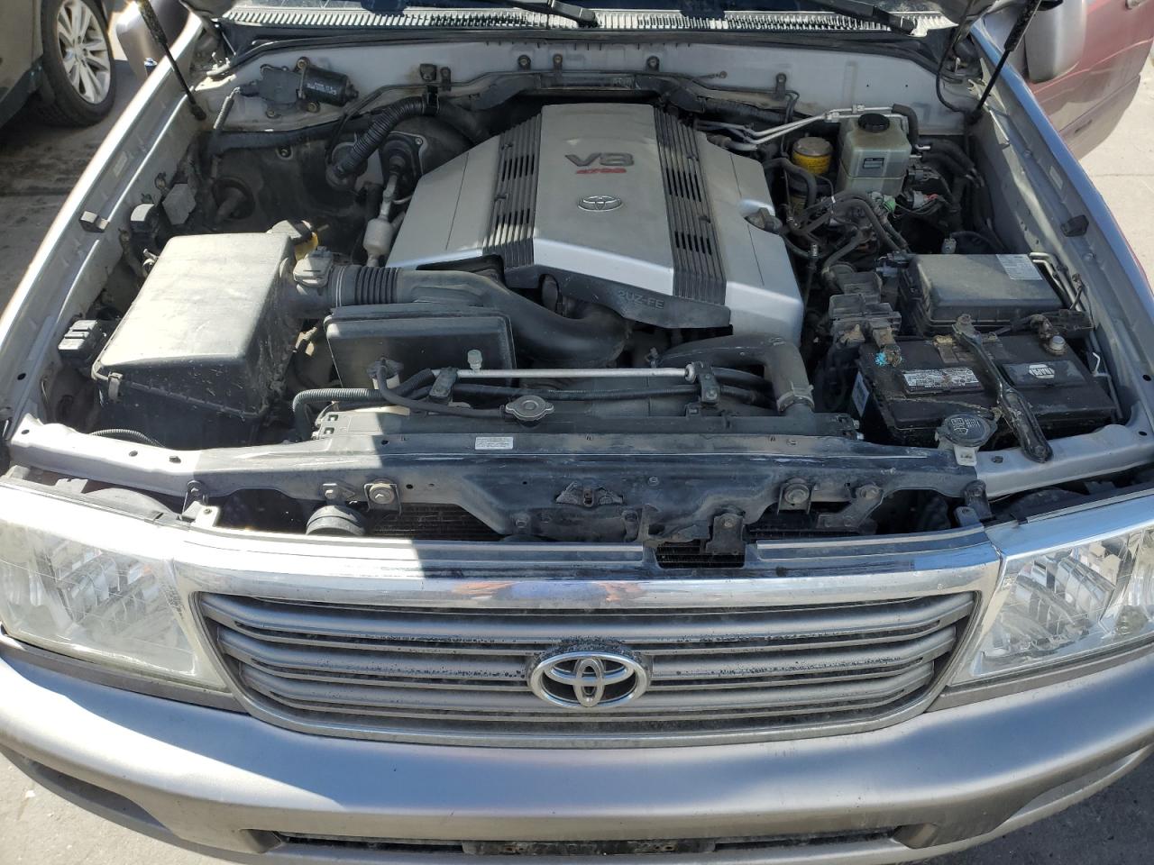 2005 Toyota Land Cruiser VIN JTEHT05J652078754 Copart auction photo, rollover damage thumbnail 13