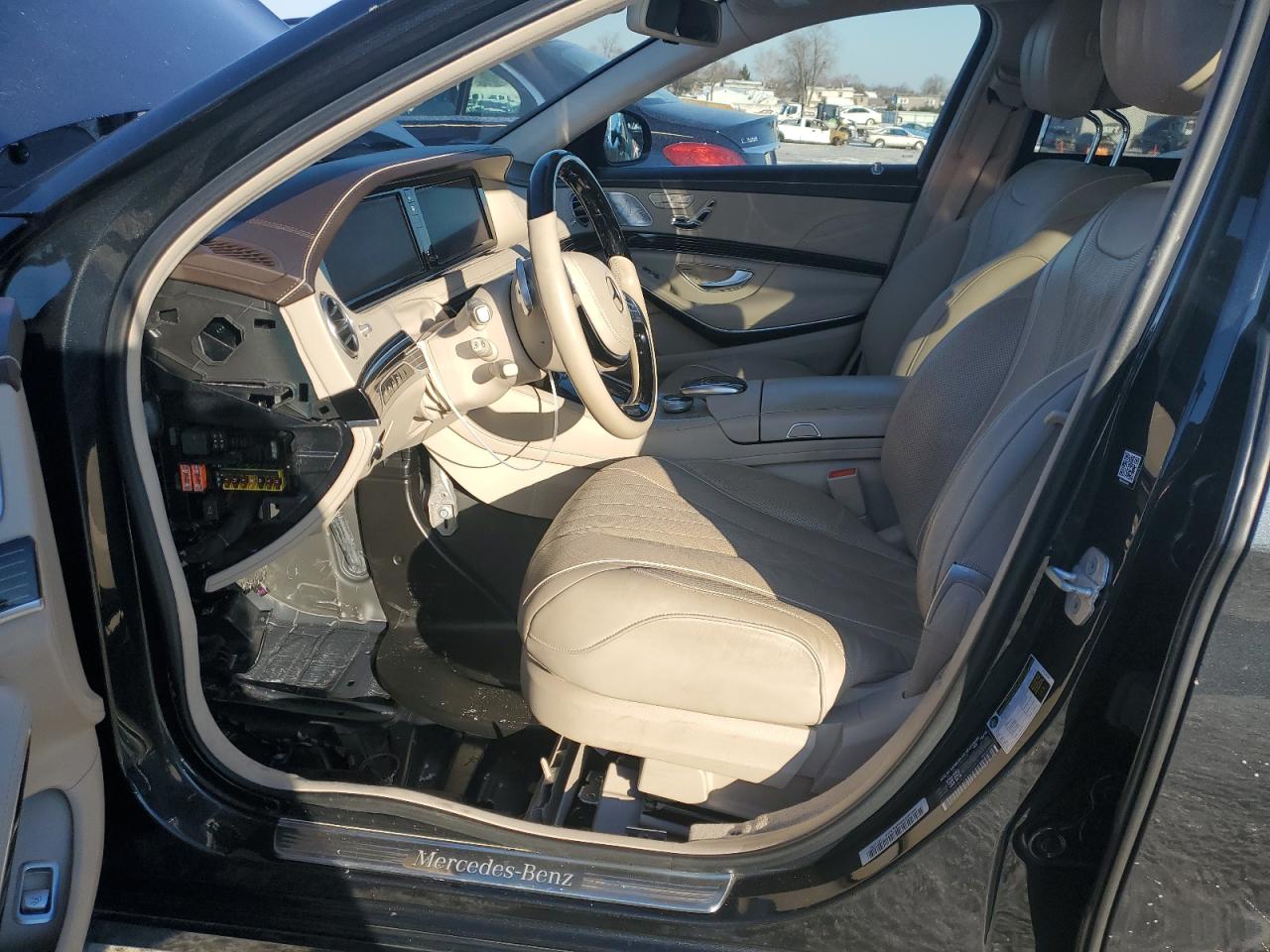 2016 Mercedes-Benz S-klasse VIN WDDUG8FB7GA250043 Copart auction photo, stripped damage thumbnail 7