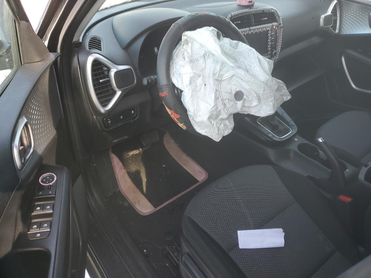 2021 KIA Soul VIN KNDJ23AU6M7758634 Copart auction photo, front end damage thumbnail 8