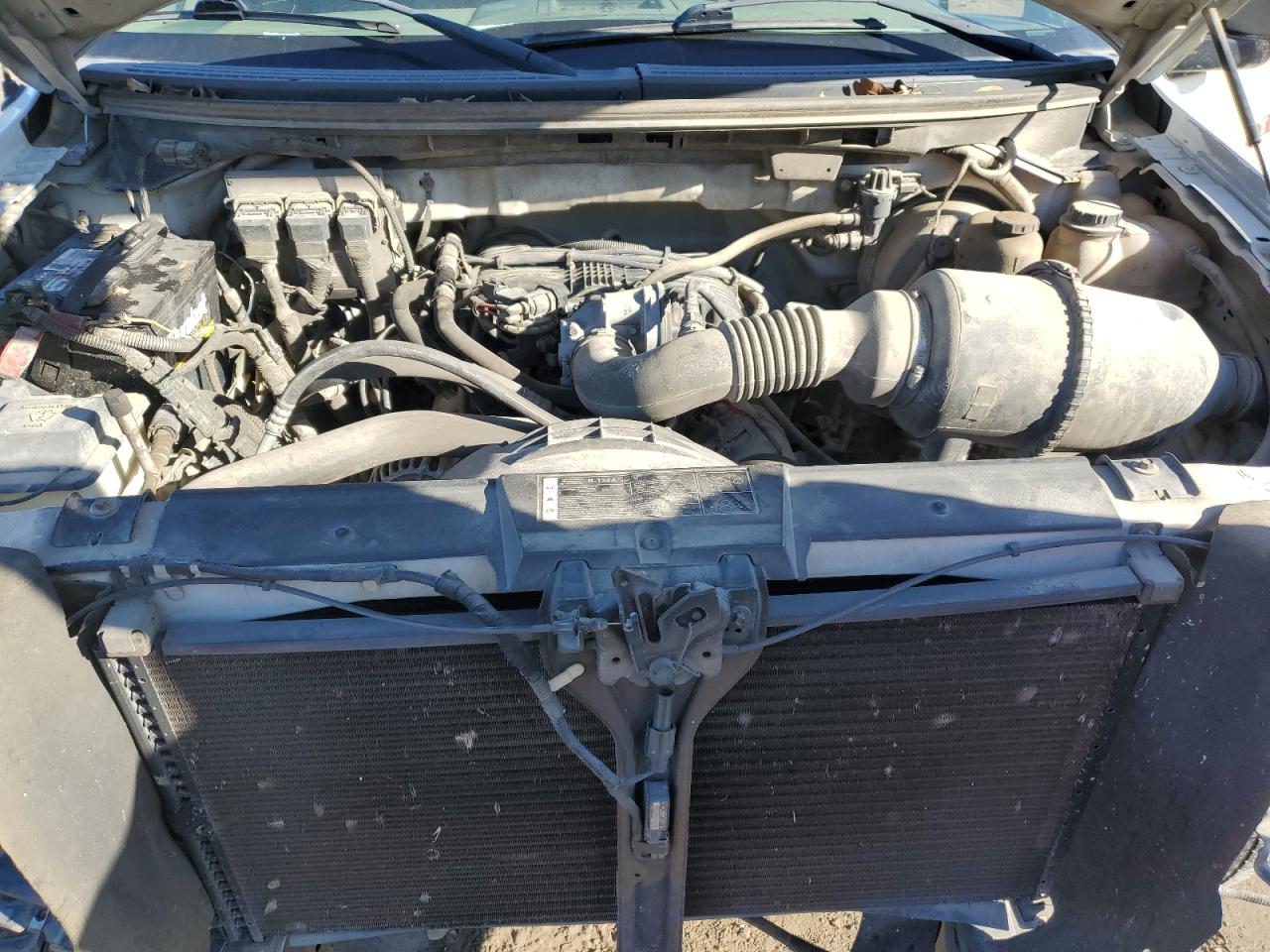 2007 Ford F-150 VIN 1FTRF122X7KC19587 Copart auction photo, front end damage thumbnail 11