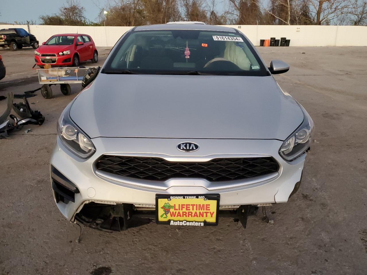 2020 KIA Forte VIN 3KPF24AD1LE233524 Copart auction photo, front end / side damage thumbnail 5