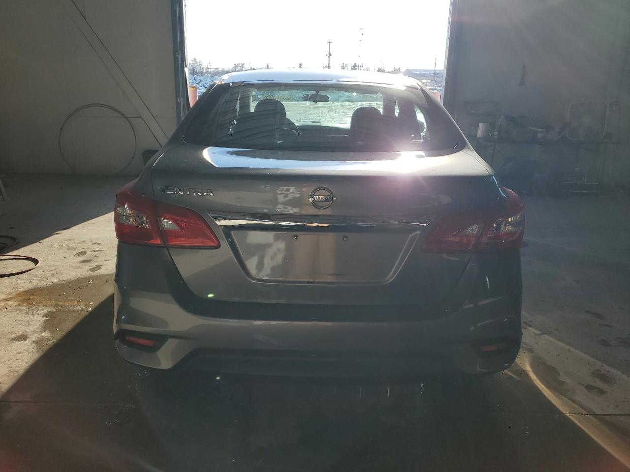 2018 Nissan Sentra VIN 3N1AB7AP9JY268204 Copart auction photo, side / undercarriage damage thumbnail 6
