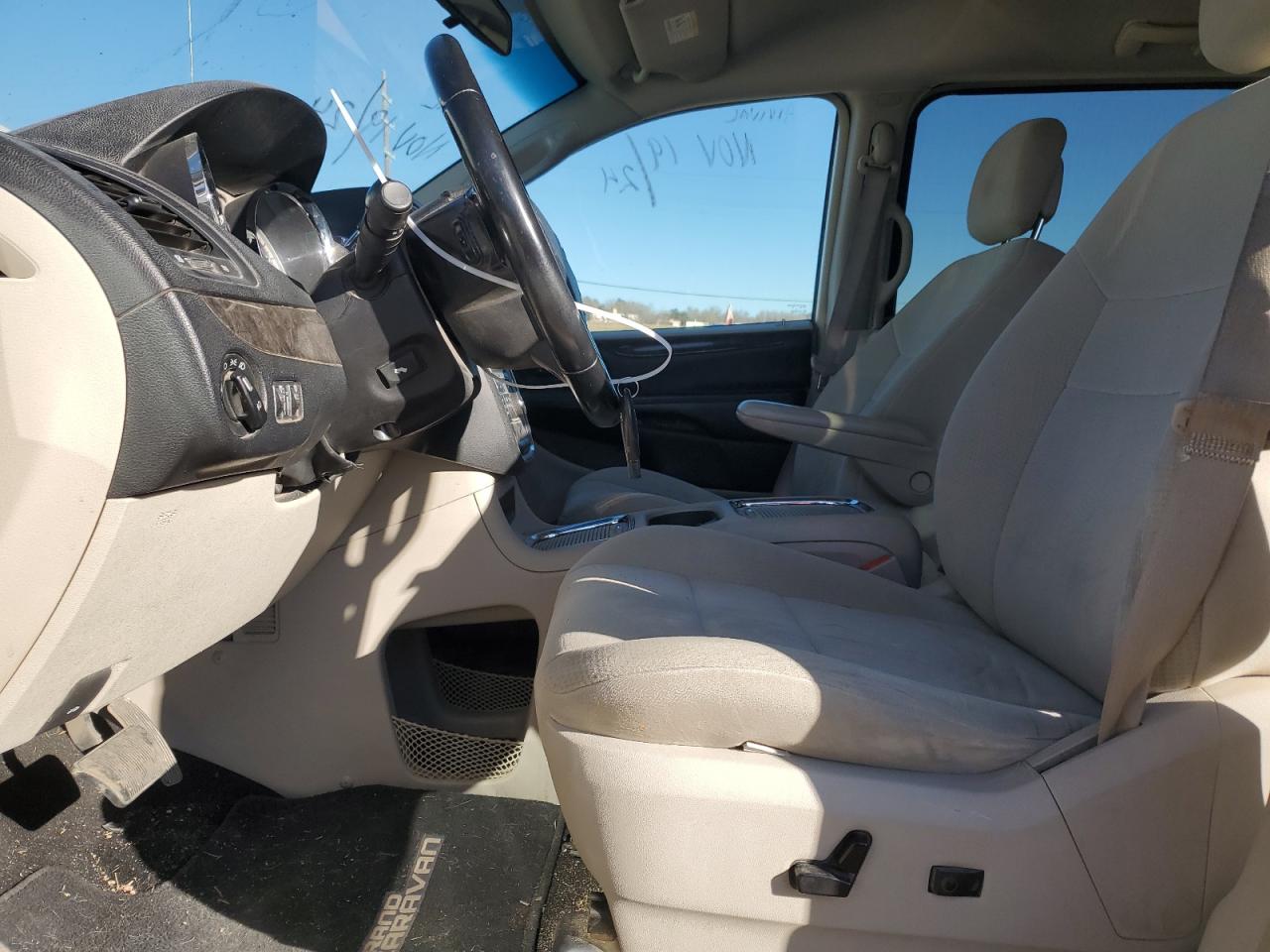 2011 Dodge Caravan VIN 2D4RN5DG6BR790655 Copart auction photo, front end / rear end damage thumbnail 7