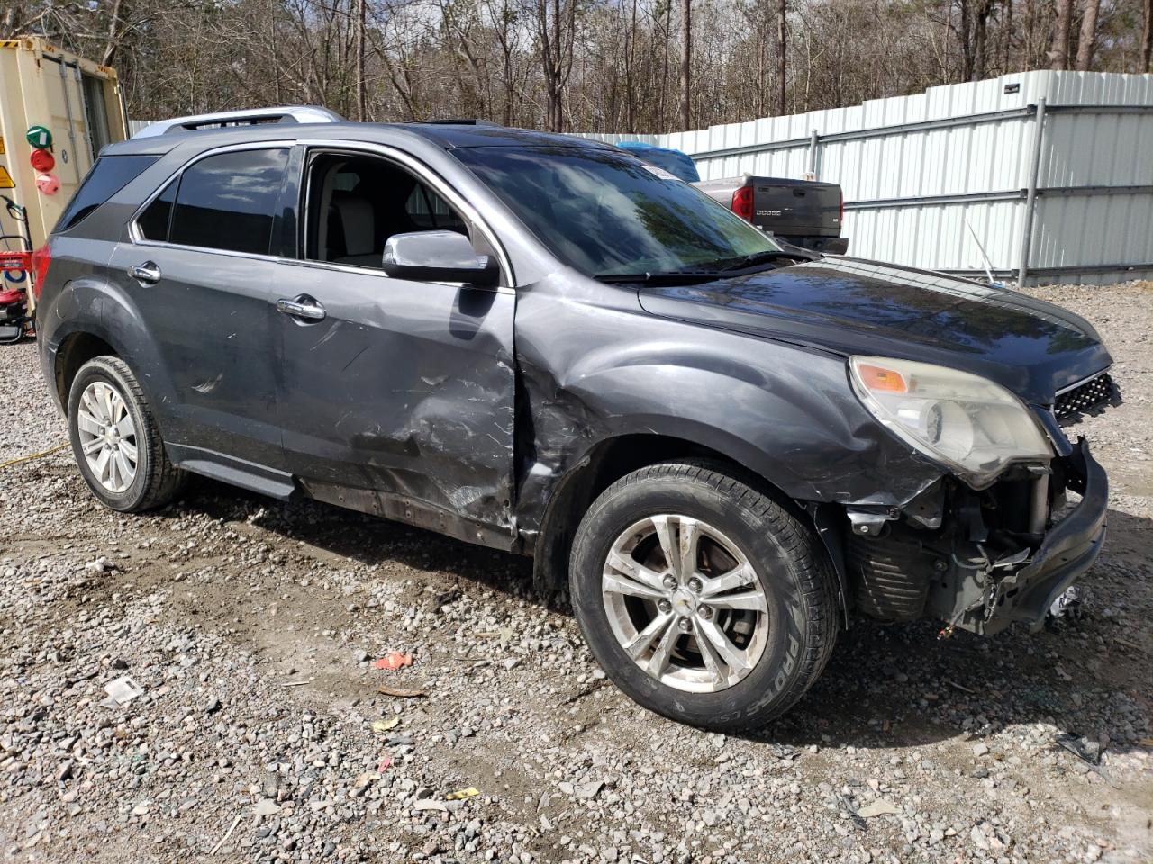 2010 Chevrolet Equinox VIN 2CNALPEW1A6352414 Copart auction photo, side / front end damage thumbnail 4