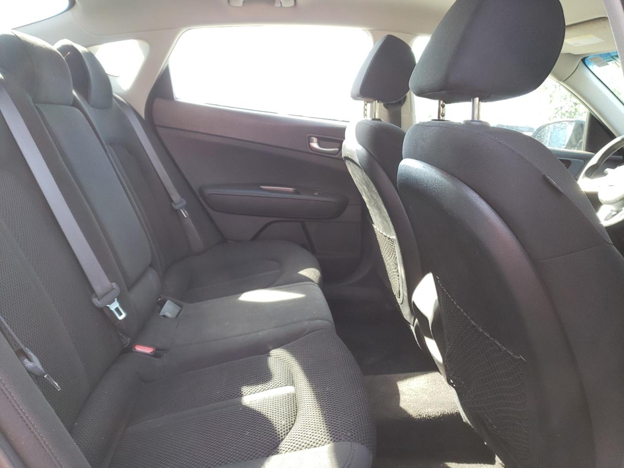 2020 KIA Optima VIN 5XXGT4L37LG392075 Copart auction photo, all over damage thumbnail 10