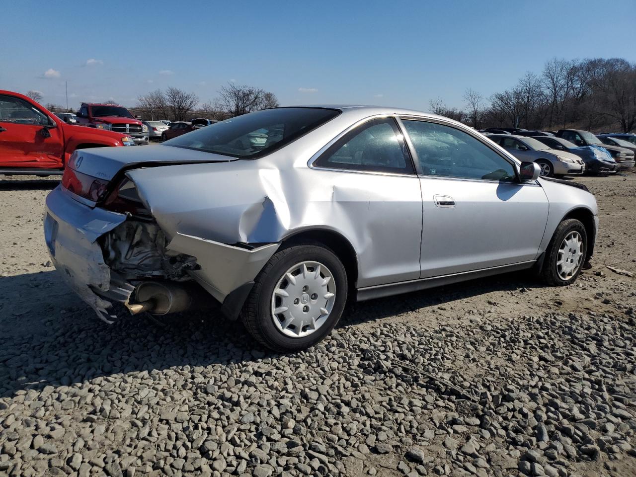 2002 Honda Accord VIN 1HGCG31422A016937 Copart auction photo, front end / rear end damage thumbnail 3