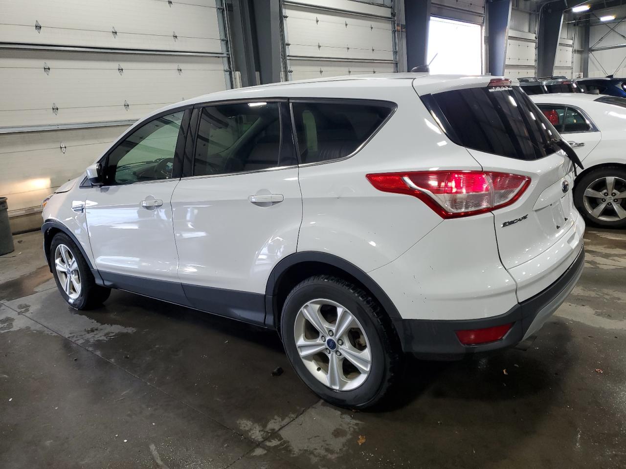 2016 Ford Escape VIN 1FMCU9GX6GUC01876 Copart auction photo, front end damage thumbnail 2