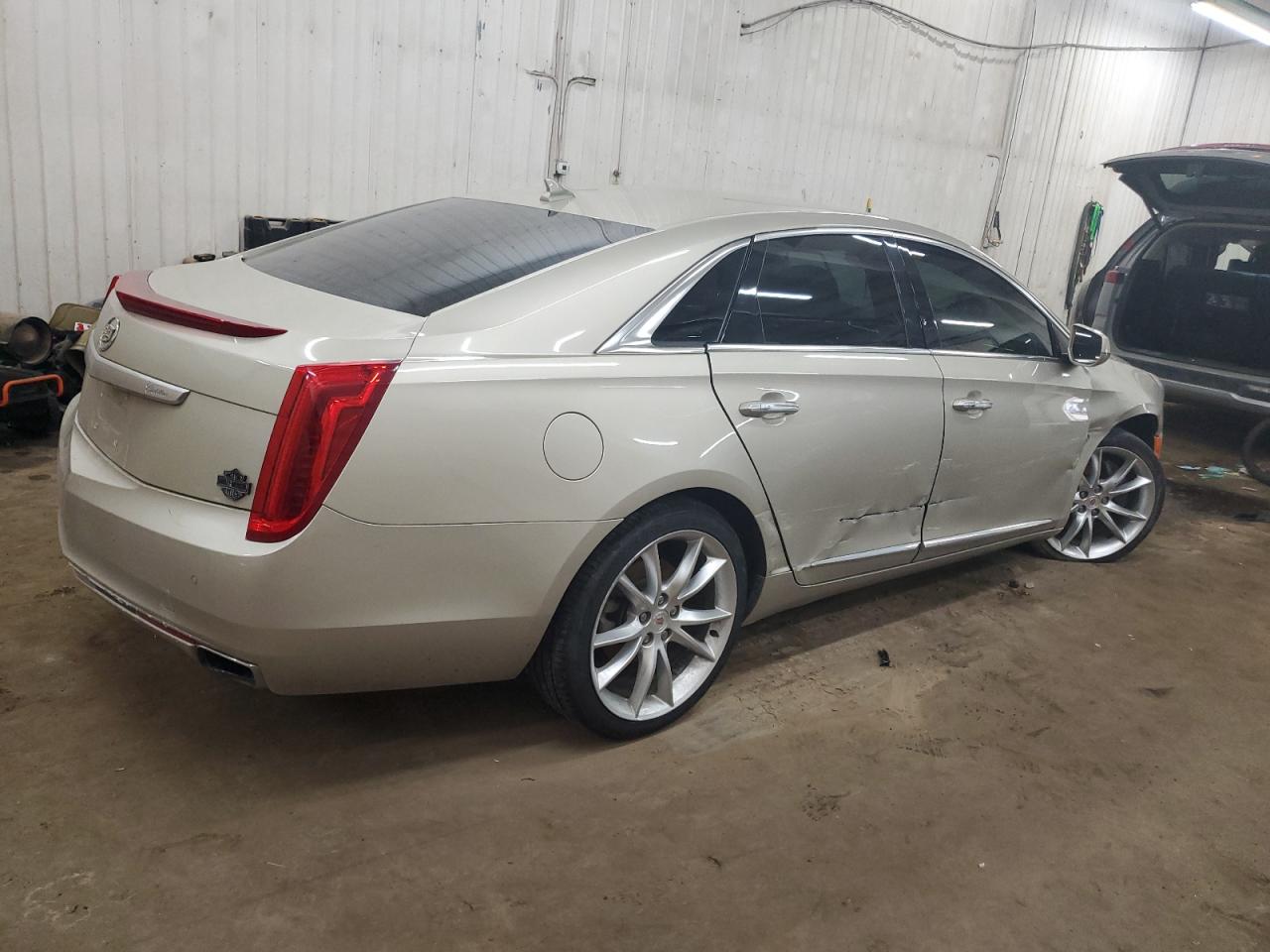 2013 Cadillac XTS VIN 2G61R5S39D9222856 Copart auction photo, side / front end damage thumbnail 3