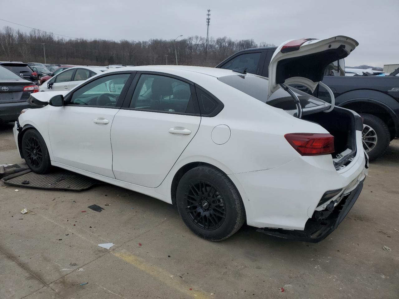 2019 KIA Forte VIN 3KPF24AD2KE095622 Copart auction photo, rear end / front end damage thumbnail 2