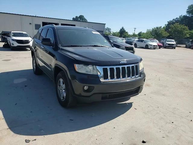 2011 Jeep Grand Cherokee VIN 1J4RS4GGXBC588061 Copart auction photo, rear end damage thumbnail 10