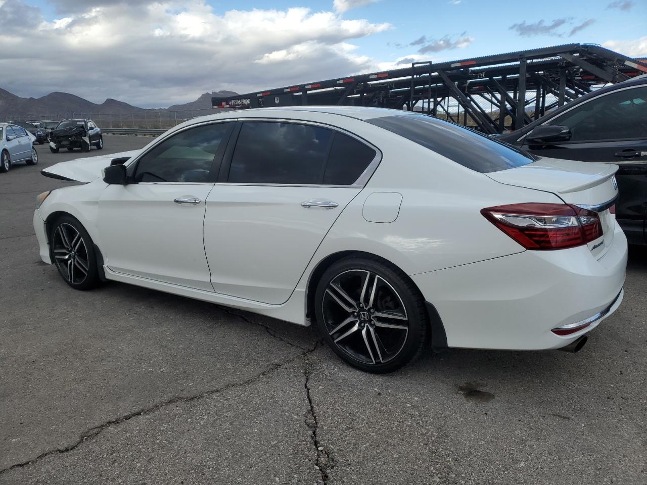 2017 Honda Accord VIN 1HGCR2F16HA052822 Copart auction photo, front end damage thumbnail 2