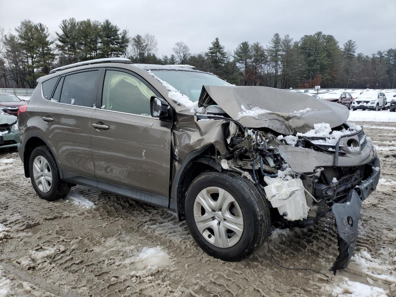 2015 Toyota RAV 4 VIN JTMBFREV7FD170261 Copart auction photo, front end / minor dent/scratches damage thumbnail 4