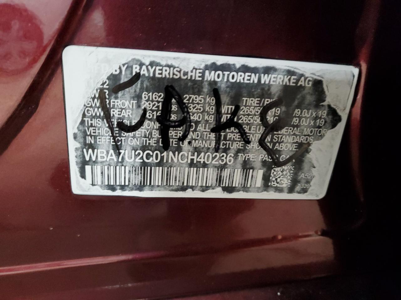 2022 BMW 7er VIN WBA7U2C01NCH40236 Copart auction photo, vandalism damage thumbnail 12