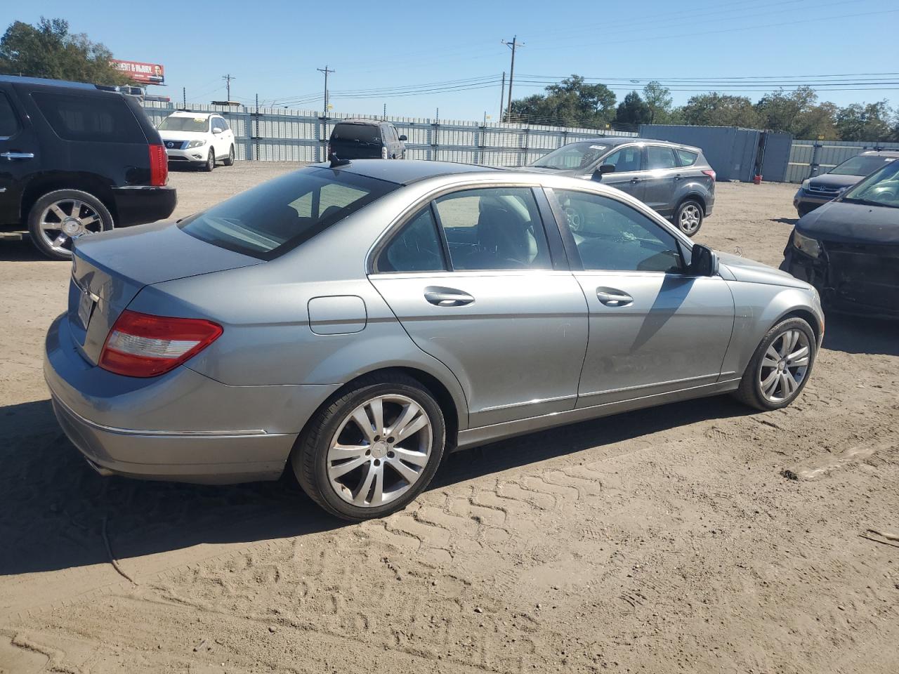 2009 Mercedes-Benz C-klasse VIN WDDGF54X29F216790 Copart auction photo, side damage thumbnail 3
