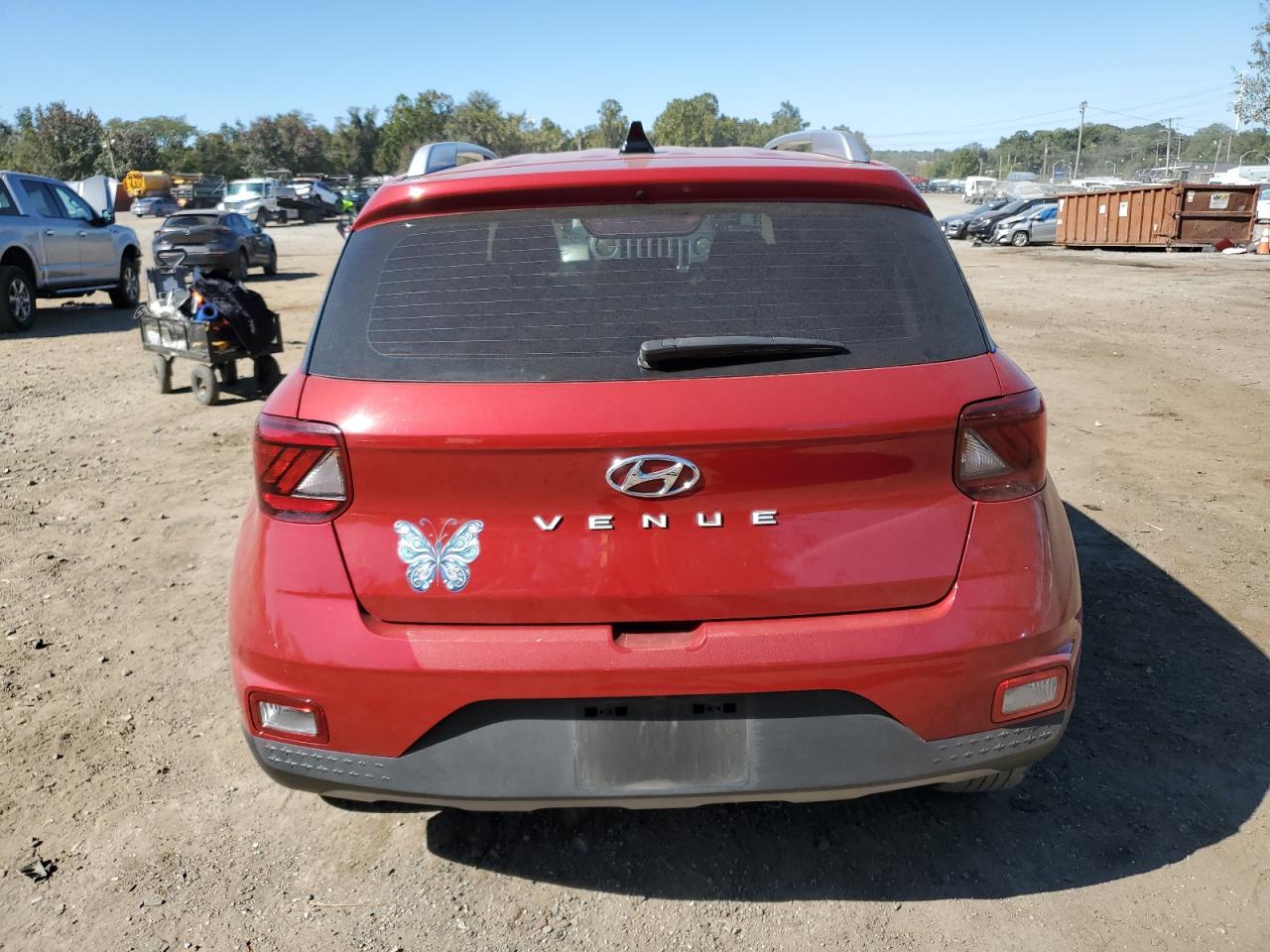 2022 Hyundai Venue VIN KMHRC8A3XNU186910 Copart auction photo, front end / side damage thumbnail 6