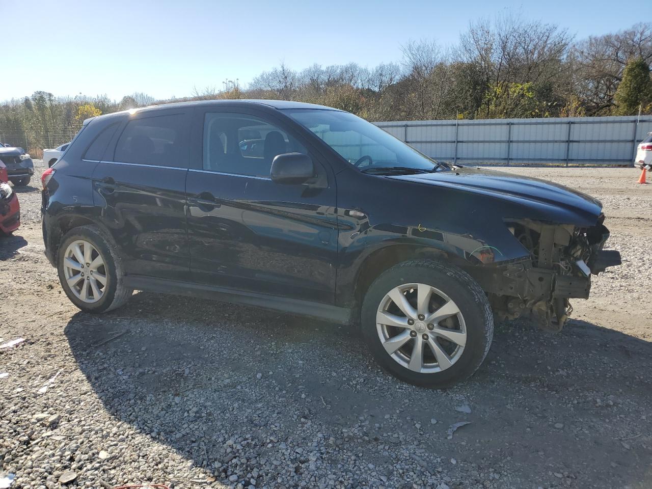 2013 Mitsubishi Outlander VIN 4A4AP4AU6DE009358 Copart auction photo, front end / minor dent/scratches damage thumbnail 4