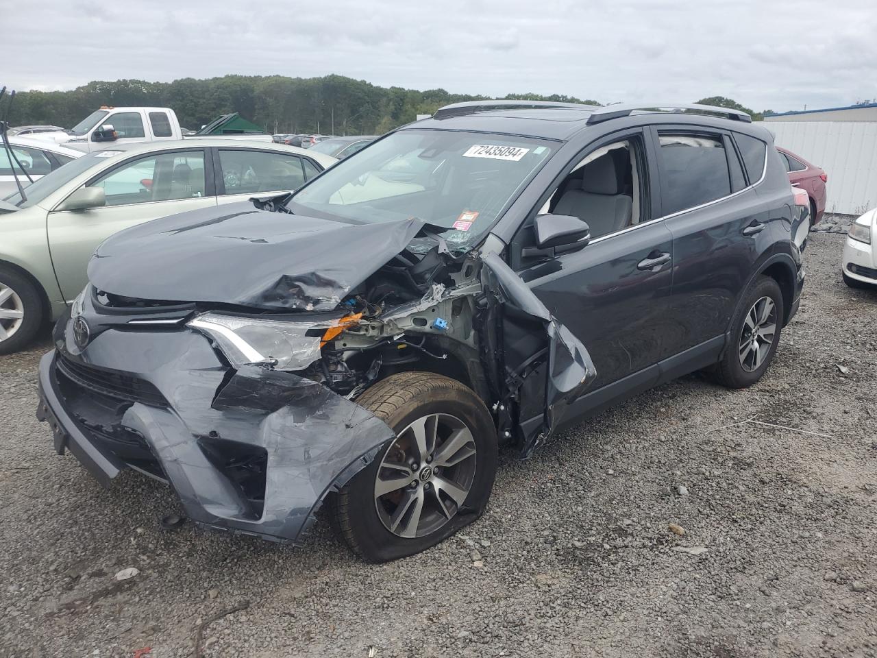 2017 Toyota RAV 4 VIN JTMRFREV8HD220067