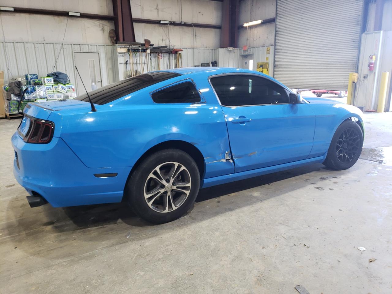 2013 Ford Mustang VIN 1ZVBP8AM8D5245185 Copart auction photo, side / hail damage thumbnail 3
