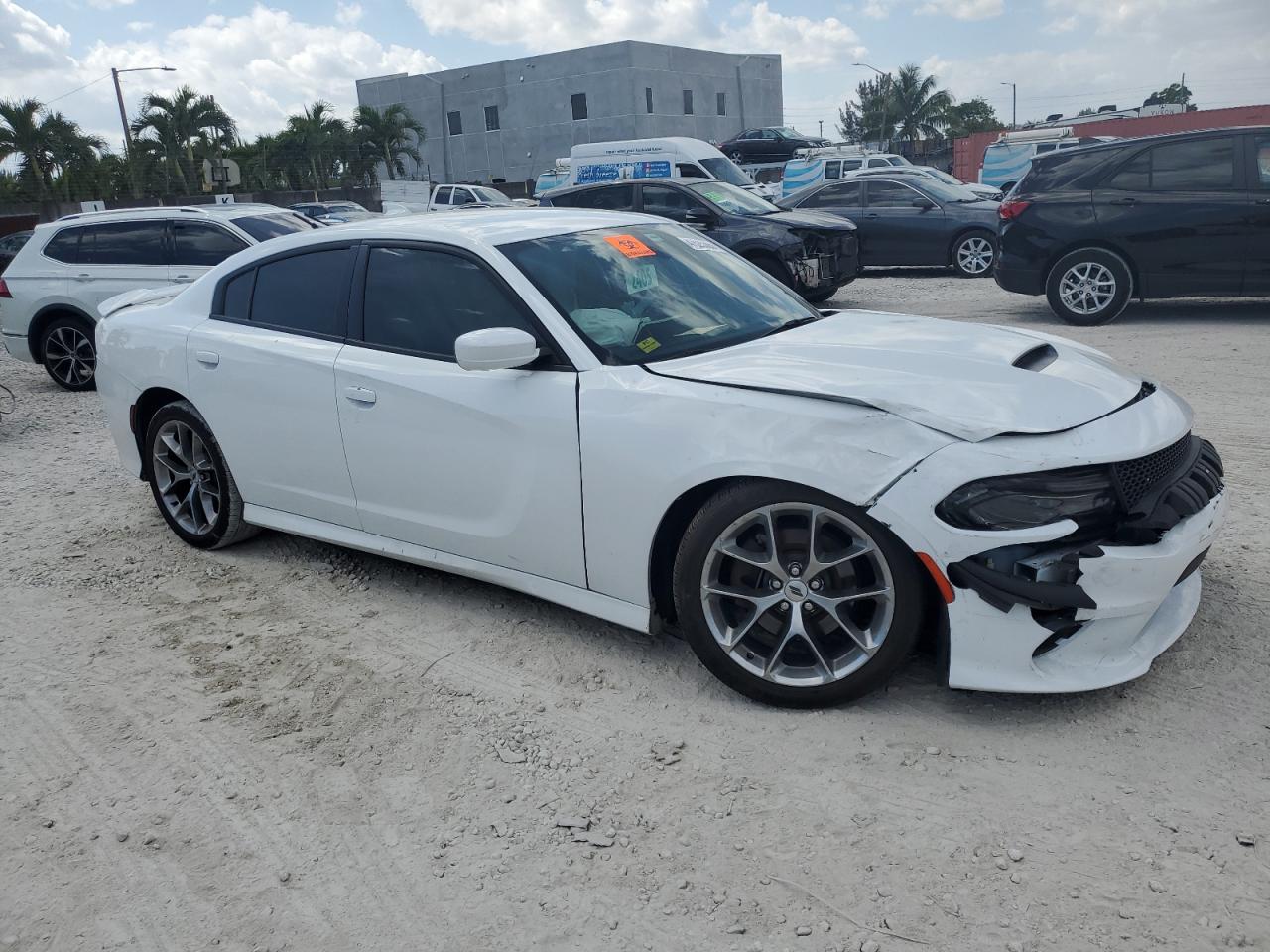 2020 Dodge Charger VIN 2C3CDXHG4LH249370 Copart auction photo, front end / side damage thumbnail 4