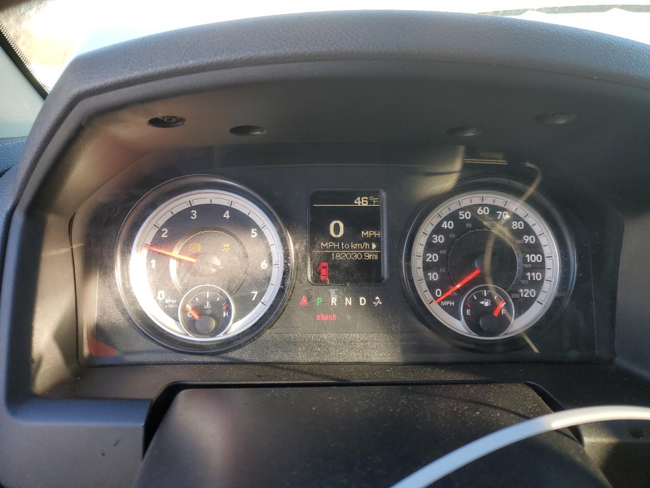 2015 RAM 1500 VIN 1C6RR6FG1FS628836 Copart auction photo, side / front end damage thumbnail 9