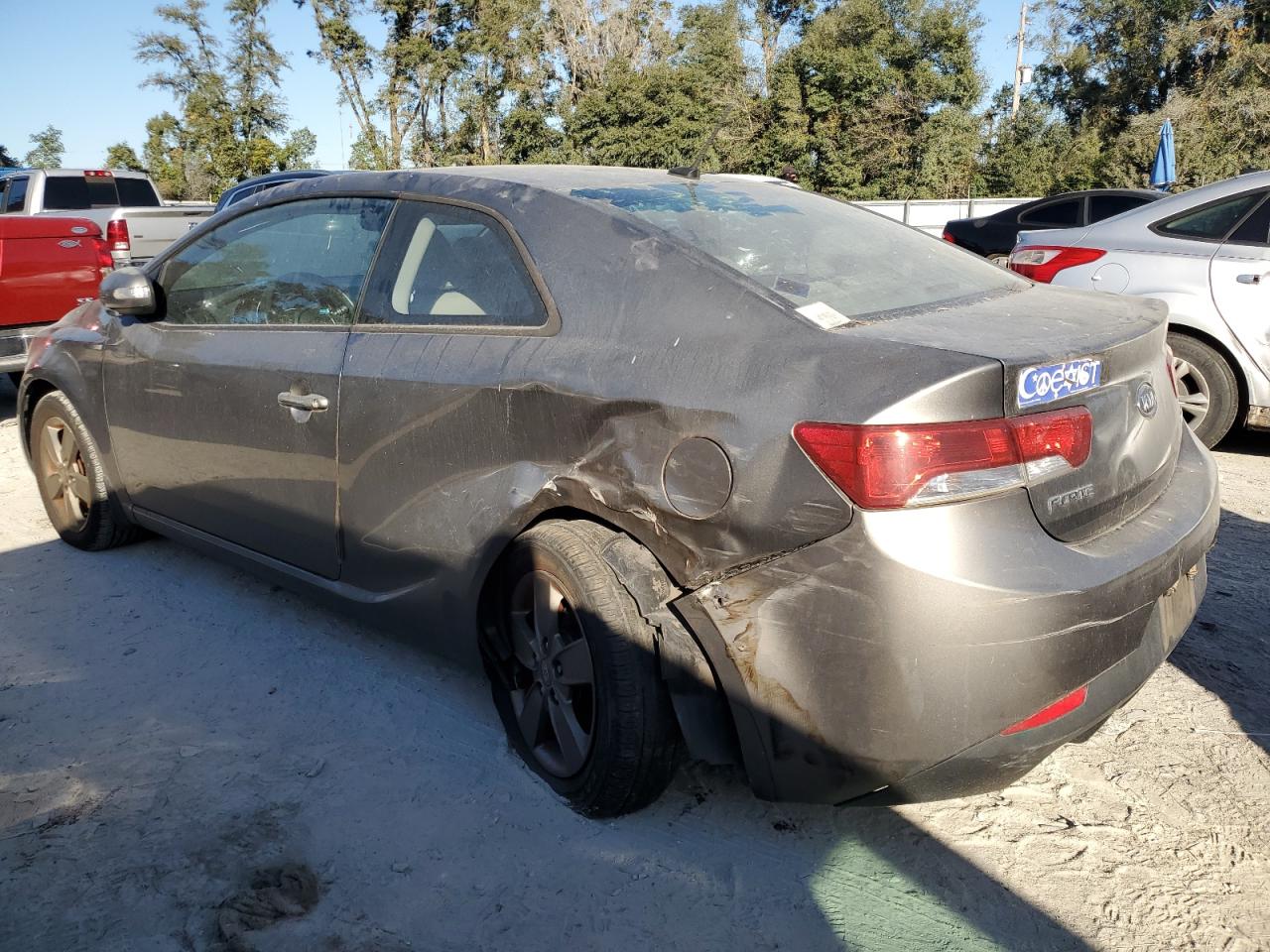 2010 KIA Forte VIN KNAFU6A25A5272532 Copart auction photo, rear end / minor dent/scratches damage thumbnail 2