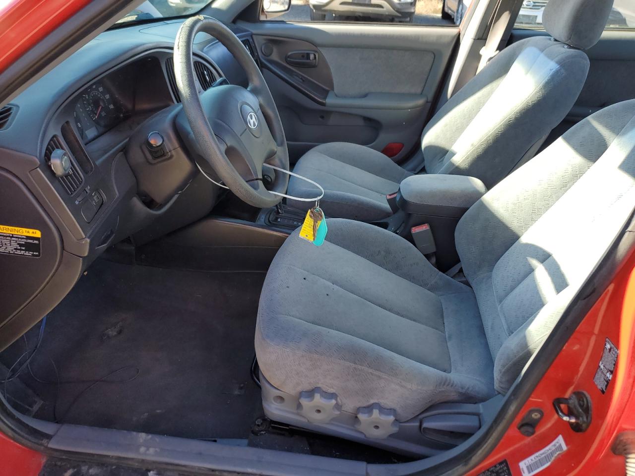 2004 Hyundai Elantra VIN KMHDN46DX4U798747 Copart auction photo, rear end / minor dent/scratches damage thumbnail 7