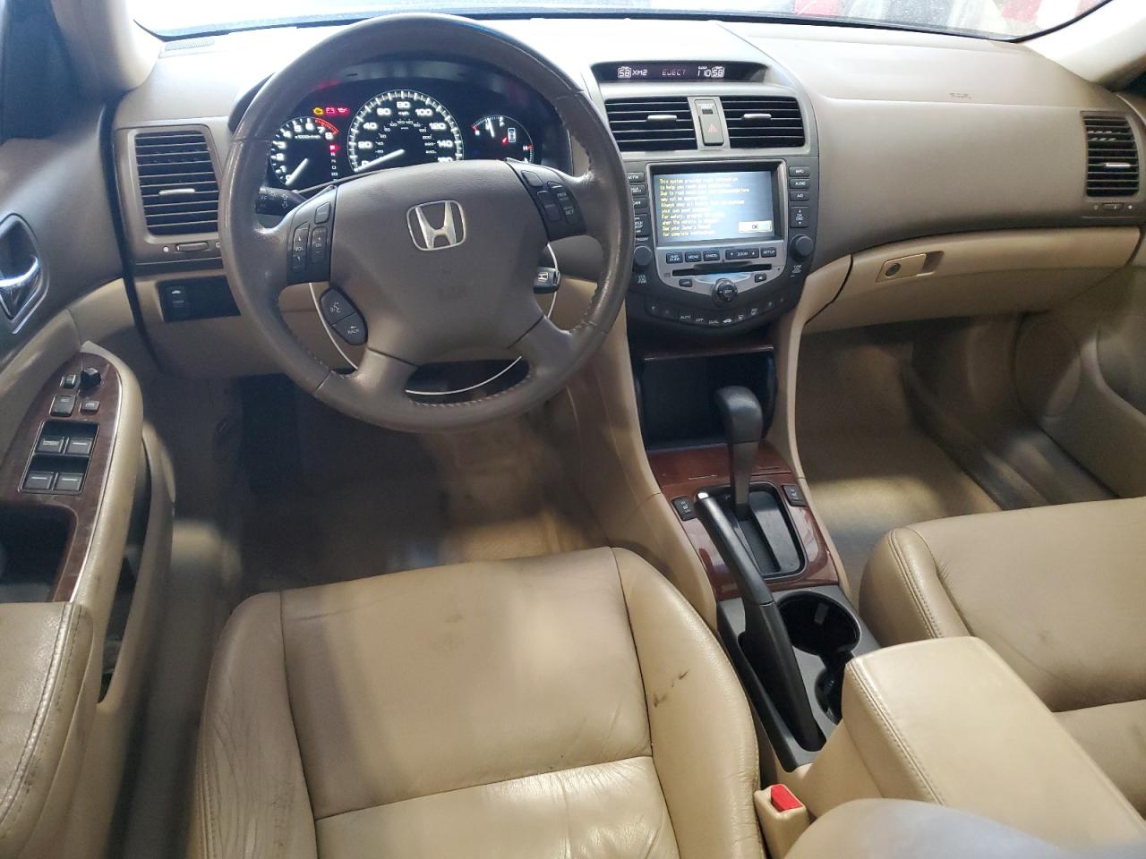 2007 Honda Accord VIN 1HGCM56727A001305 Copart auction photo, rear end / minor dent/scratches damage thumbnail 8