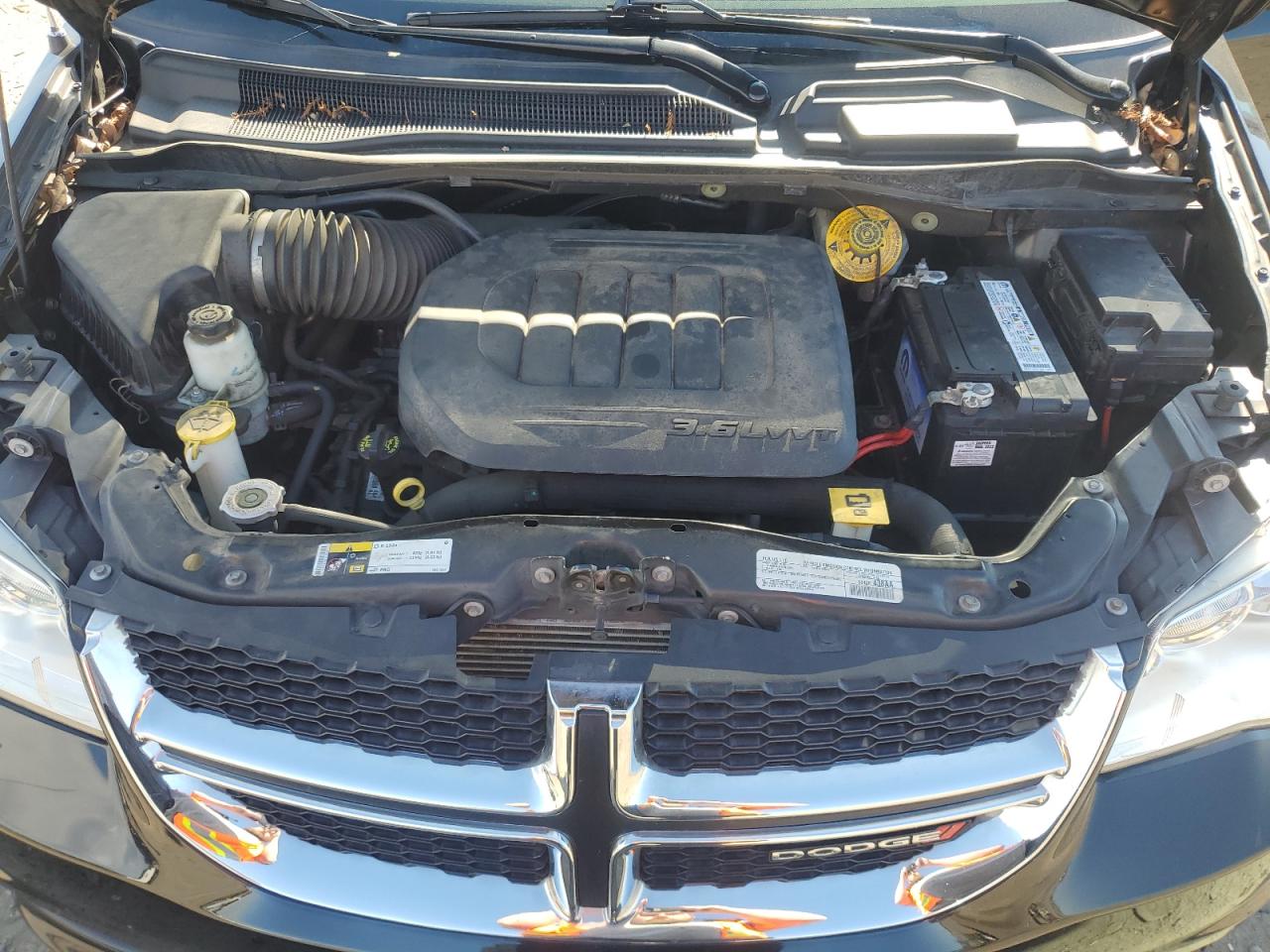 2019 Dodge Caravan VIN 2C4RDGBG4KR791270 Copart auction photo, minor dent/scratches damage thumbnail 12