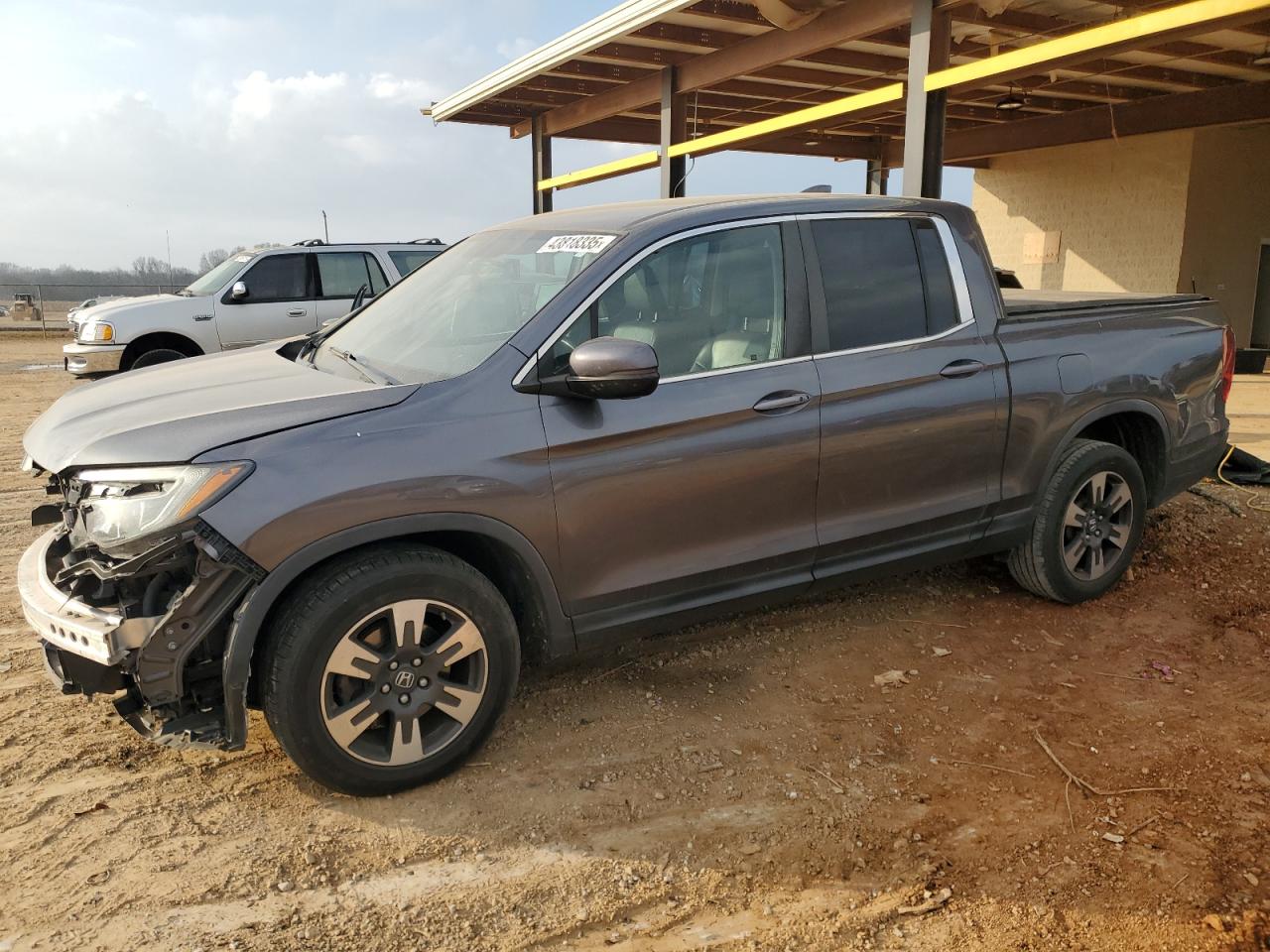 2017 Honda Ridgeline VIN 5FPYK2F58HB009867
