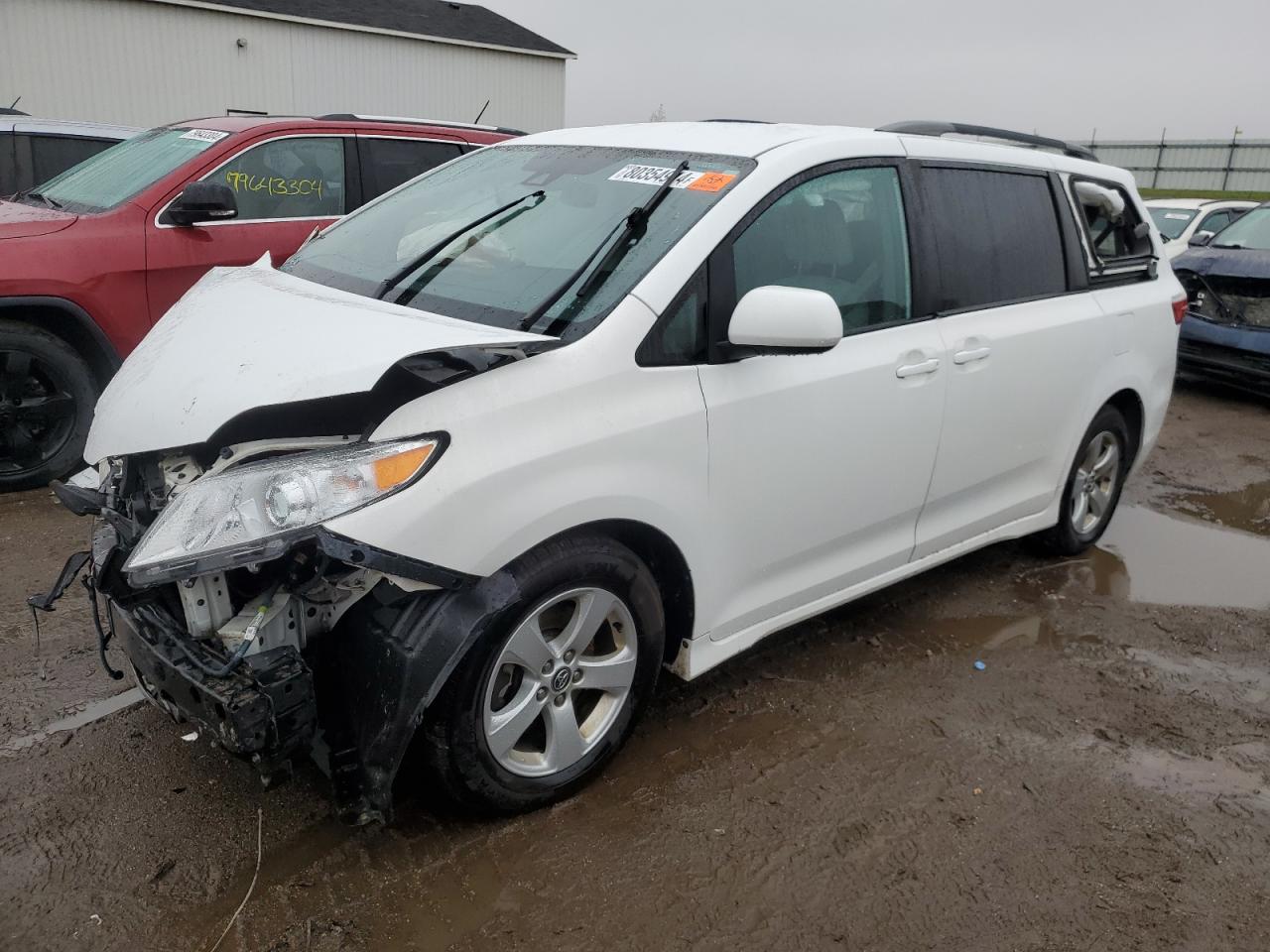 2019 Toyota Sienna VIN 5TDKZ3DC9KS010207