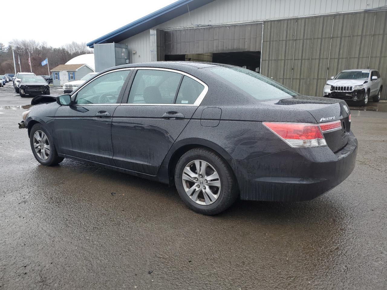 2011 Honda Accord VIN 1HGCP2F69BA139414 Copart auction photo, front end / minor dent/scratches damage thumbnail 2