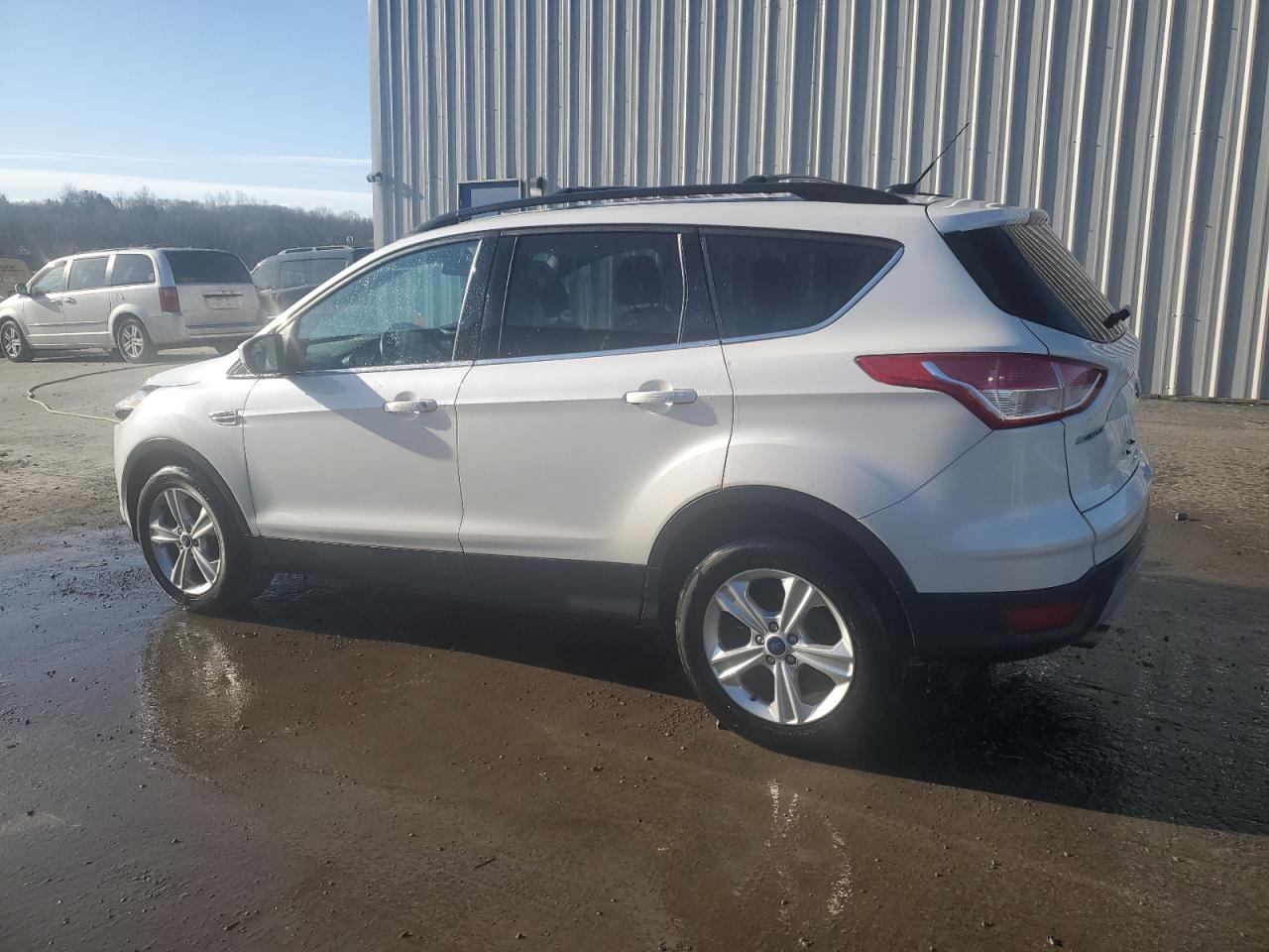 2016 Ford Escape VIN 1FMCU9GX8GUB78374 Copart auction photo, front end / undercarriage damage thumbnail 2