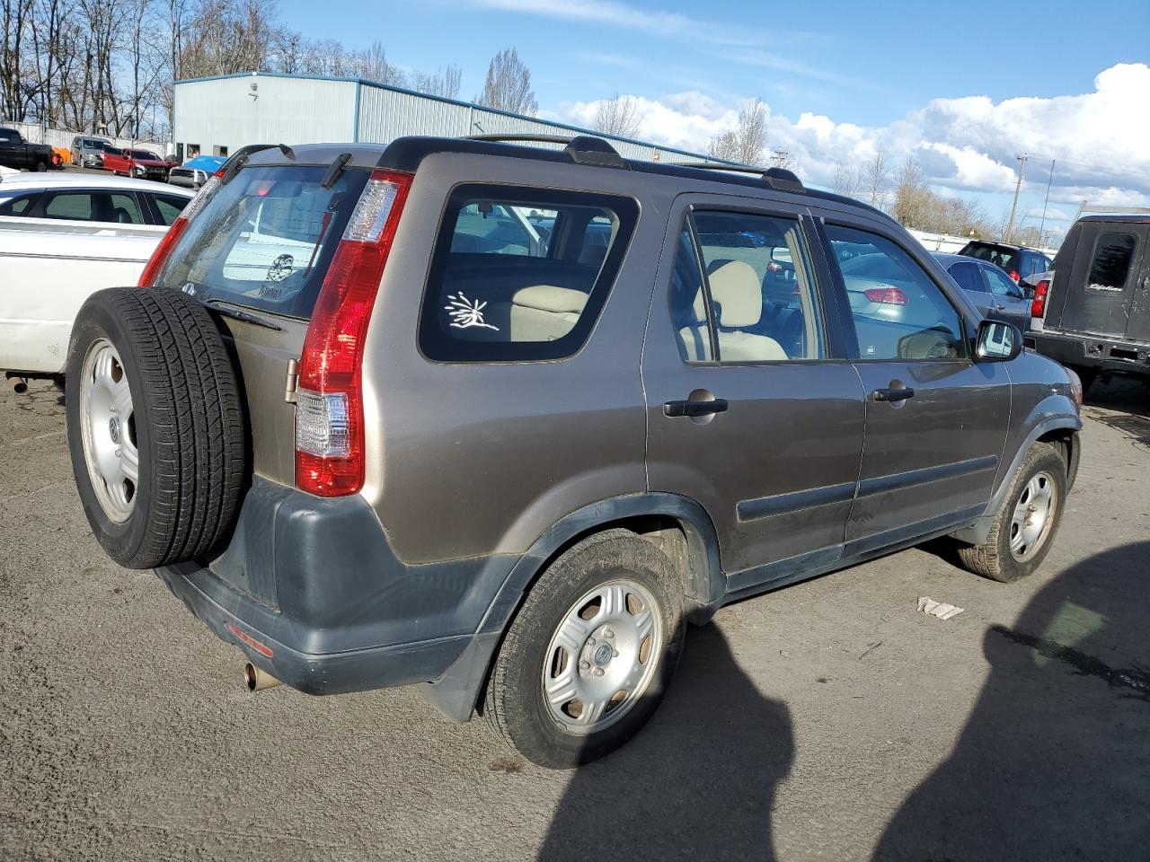 2006 Honda CR-V VIN JHLRD68556C006417 Copart auction photo, front end damage thumbnail 3