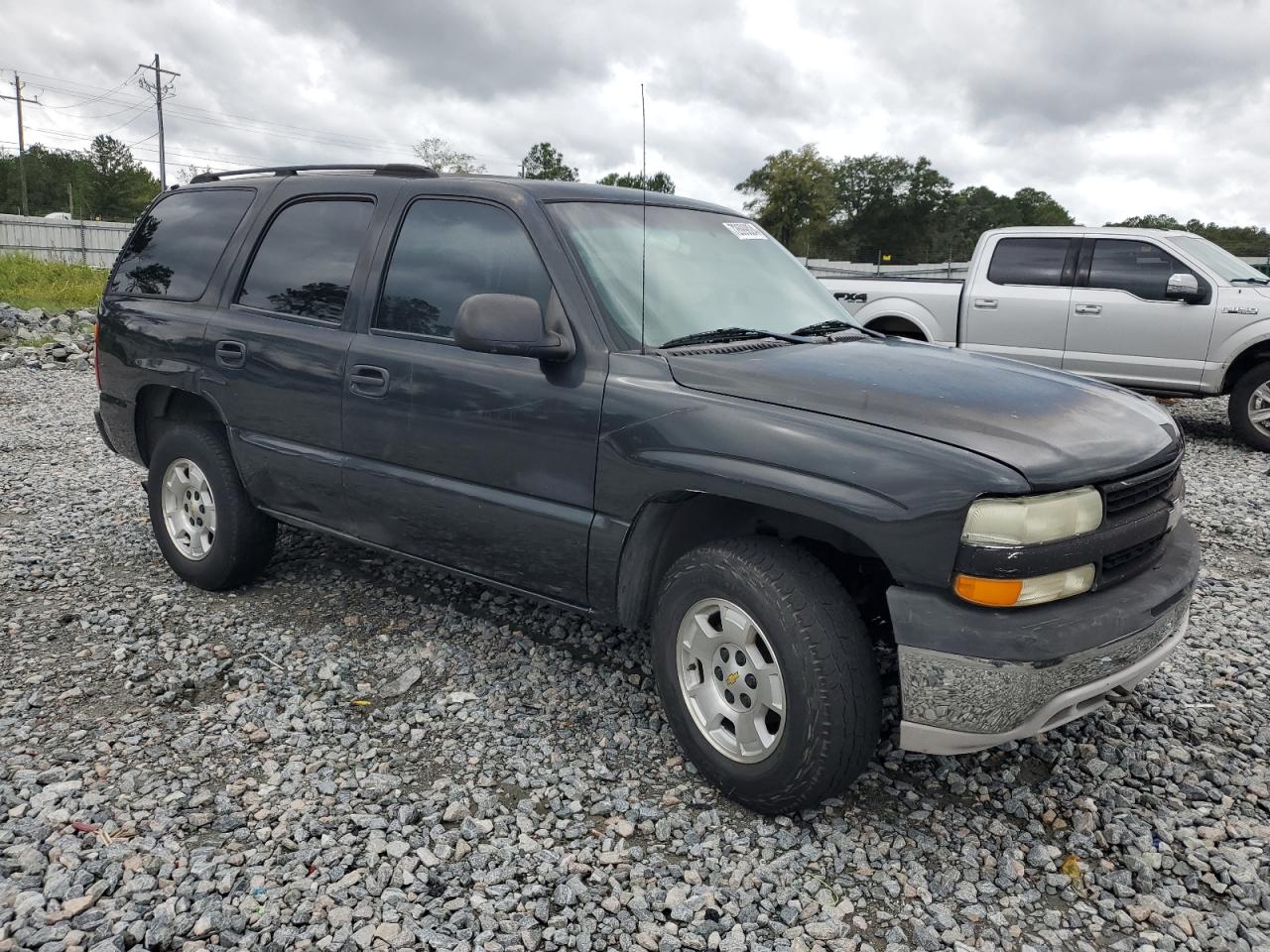 2003 Chevrolet Tahoe VIN 1GNEK13Z73R134575 Copart auction photo, mechanical damage thumbnail 4