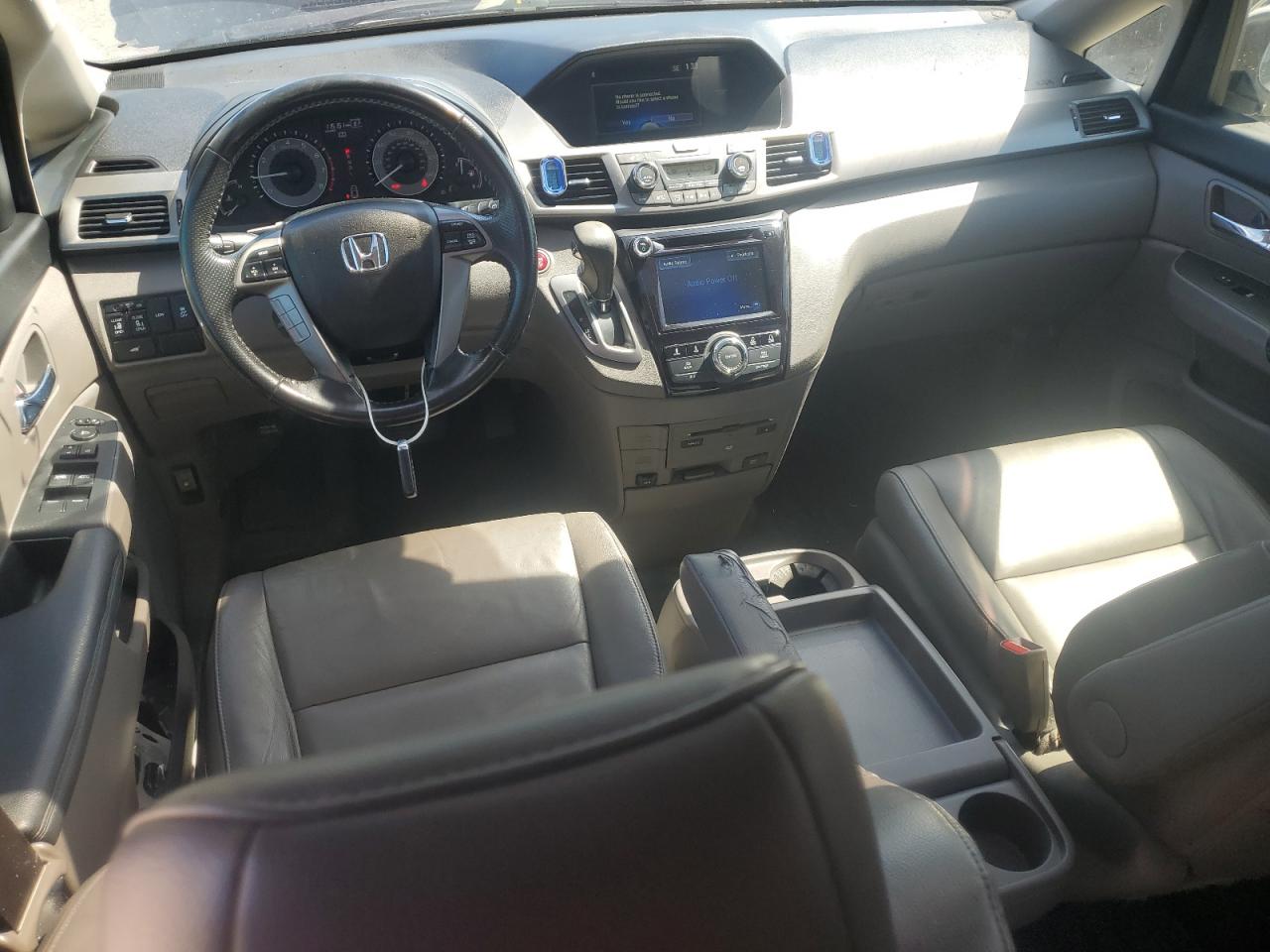 2016 Honda Odyssey VIN 5FNRL5H64GB084985 Copart auction photo, rear end damage thumbnail 8