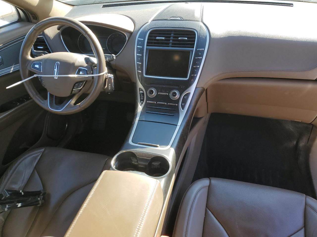 2016 Lincoln MKX VIN 2LMTJ8LR5GBL46198 Copart auction photo, front end damage thumbnail 8