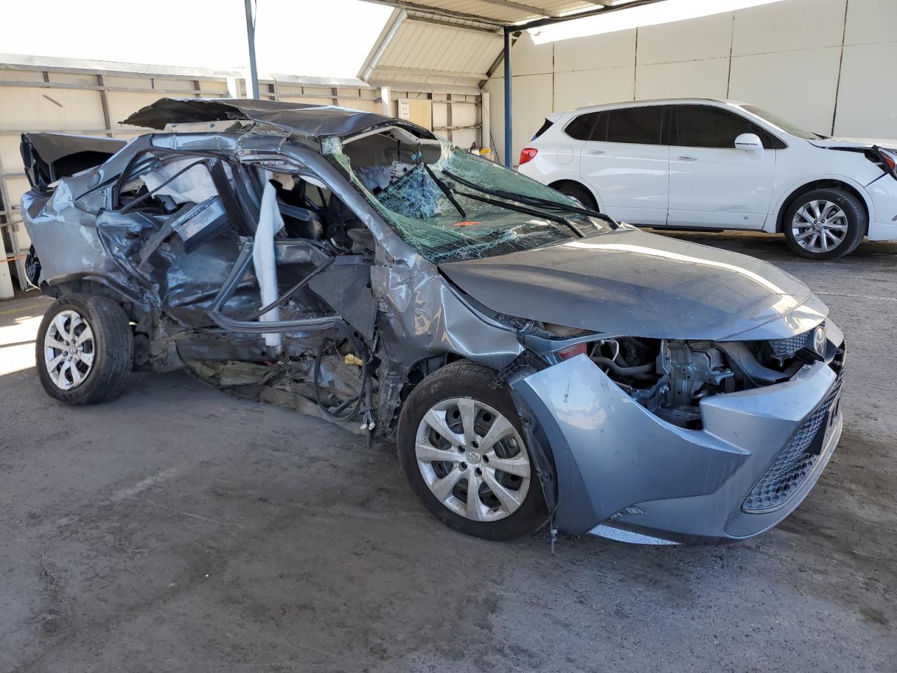 2020 Toyota Corolla VIN 5YFEPRAE7LP037623 Copart auction photo, all over damage thumbnail 4