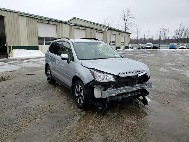 2018 Subaru Forester VIN JF2SJAEC4JH502805 Copart auction photo, front end damage thumbnail 15