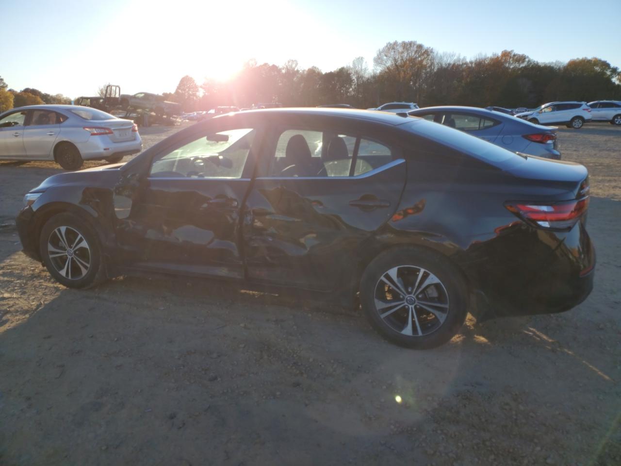 2022 Nissan Sentra VIN 3N1AB8CV3NY238459 Copart auction photo, side / front end damage thumbnail 2