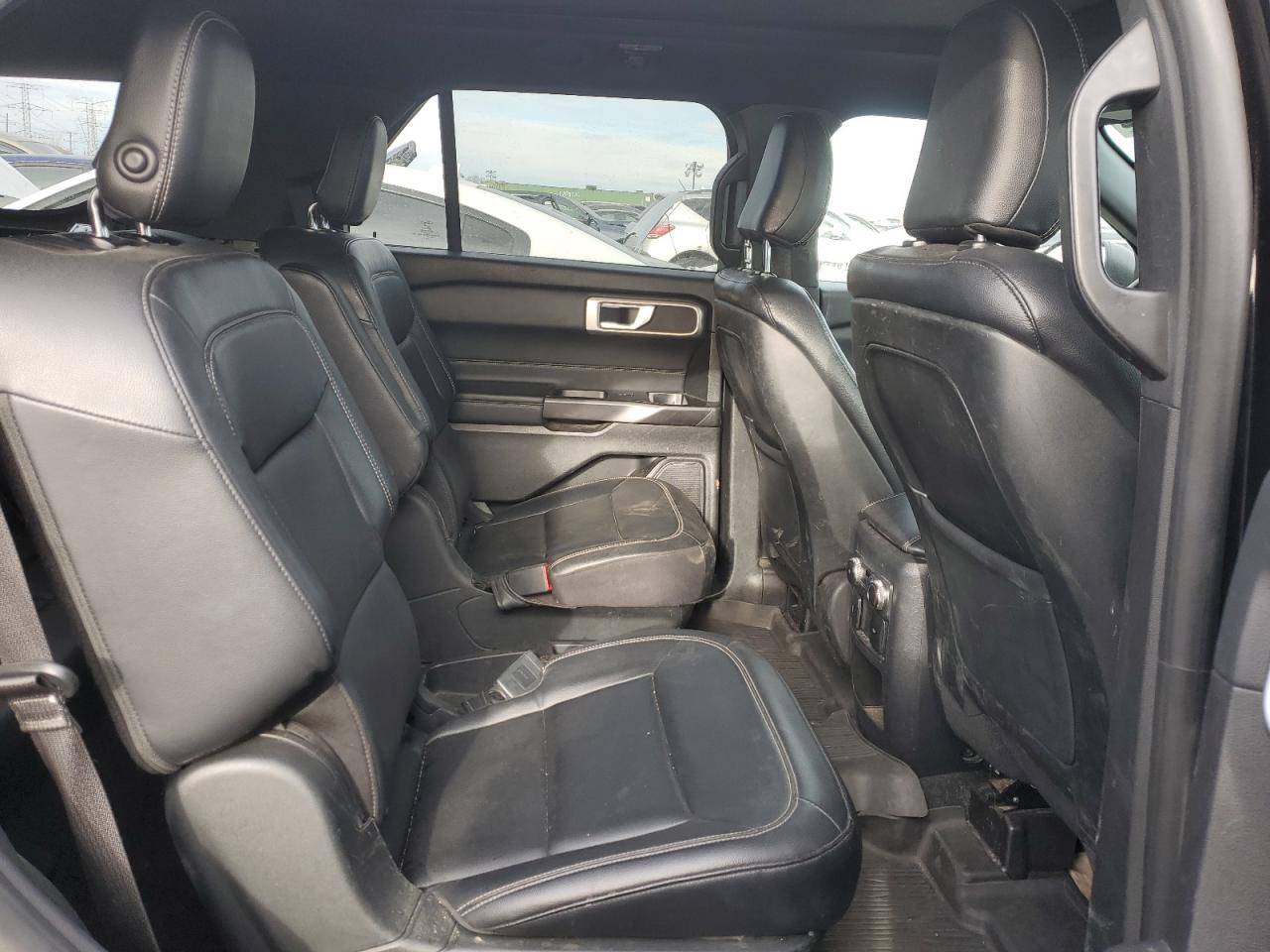 2020 Ford Explorer VIN 1FMSK8DHXLGA15842 Copart auction photo, rear end / side damage thumbnail 11