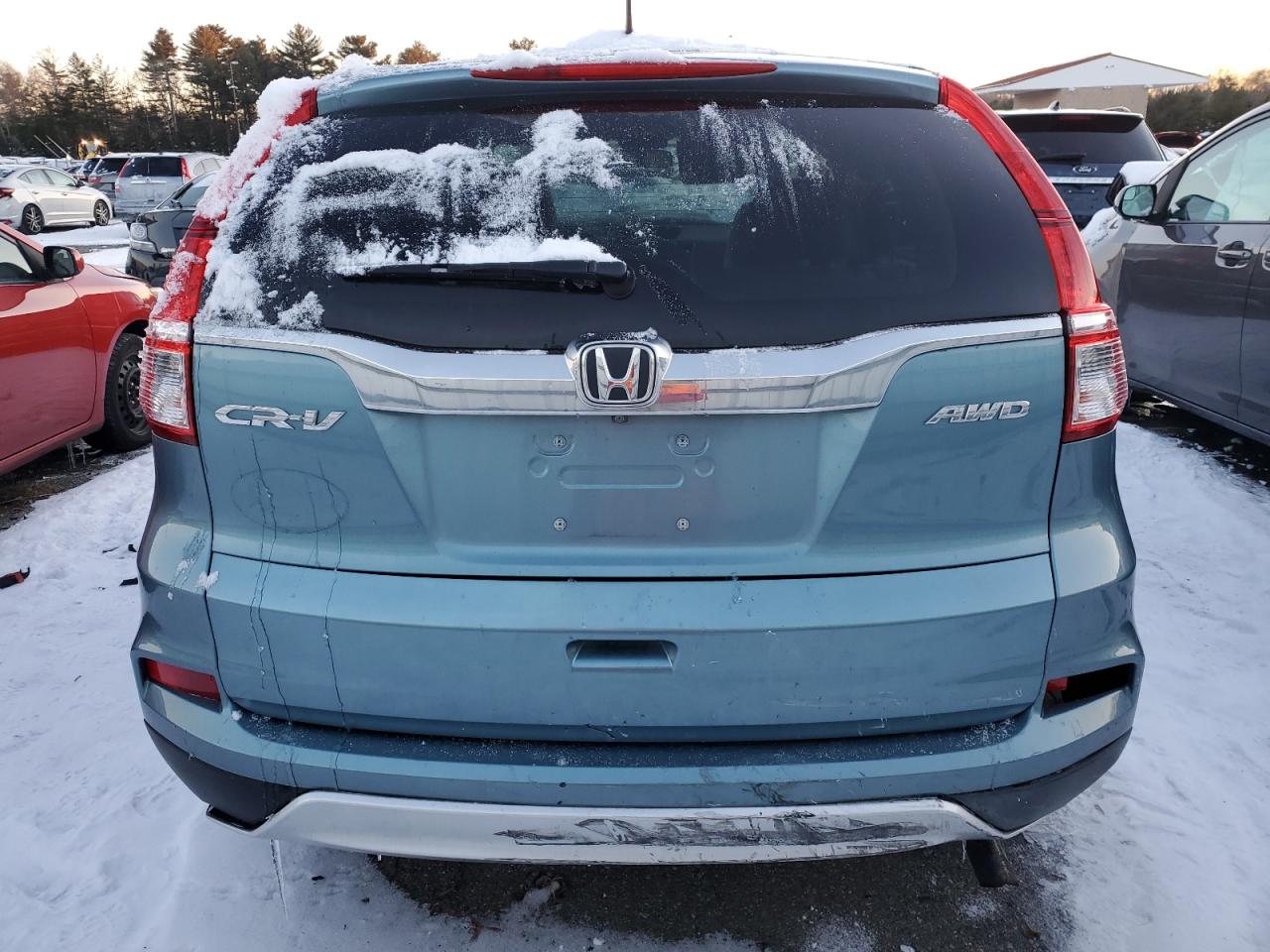 2016 Honda CR-V VIN 2HKRM4H57GH608064 Copart auction photo, front end / minor dent/scratches damage thumbnail 6