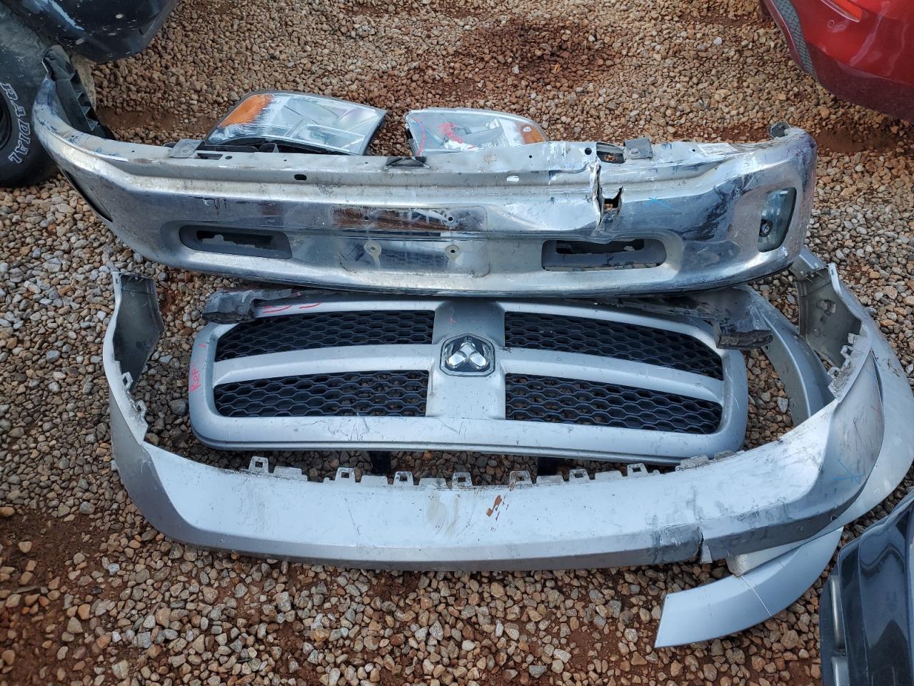 2015 RAM 1500 VIN 1C6RR6LT1FS640261 Copart auction photo, front end / rear end damage thumbnail 14