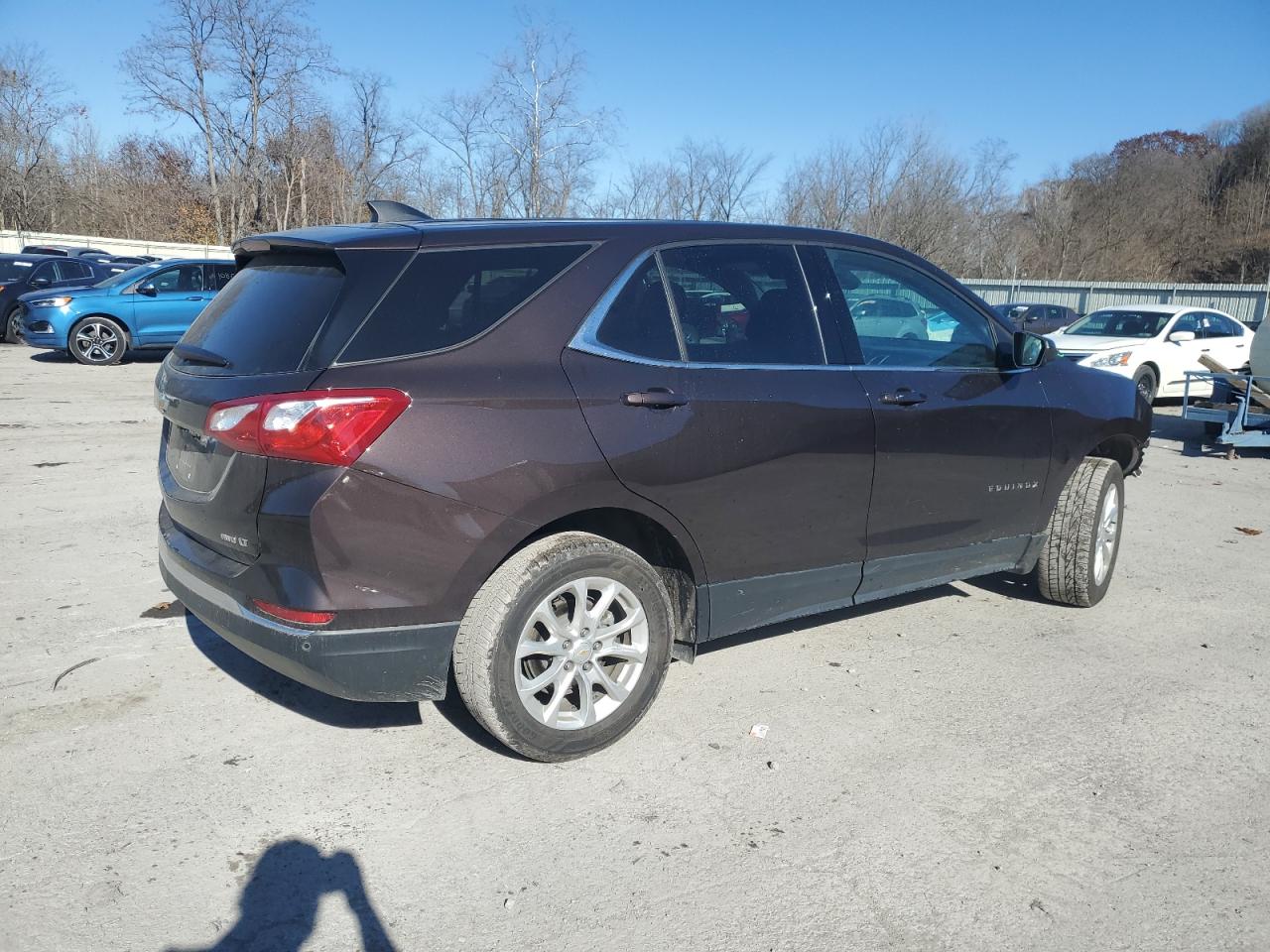 2020 Chevrolet Equinox VIN 2GNAXUEV7L6245571 Copart auction photo, front end damage thumbnail 3