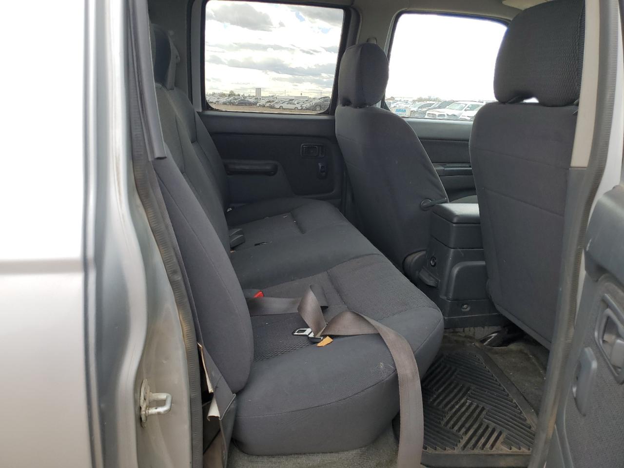 2003 Nissan Navara (Frontier) VIN 1N6MD29Y83C457312 Copart auction photo, rear end damage thumbnail 10