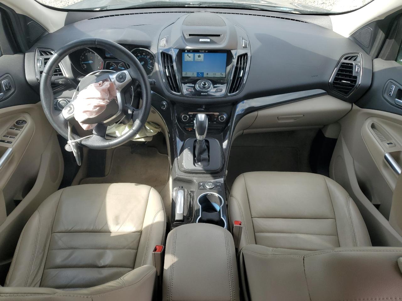 2016 Ford Escape VIN 1FMCU0JX0GUC18659 Copart auction photo, front end damage thumbnail 8
