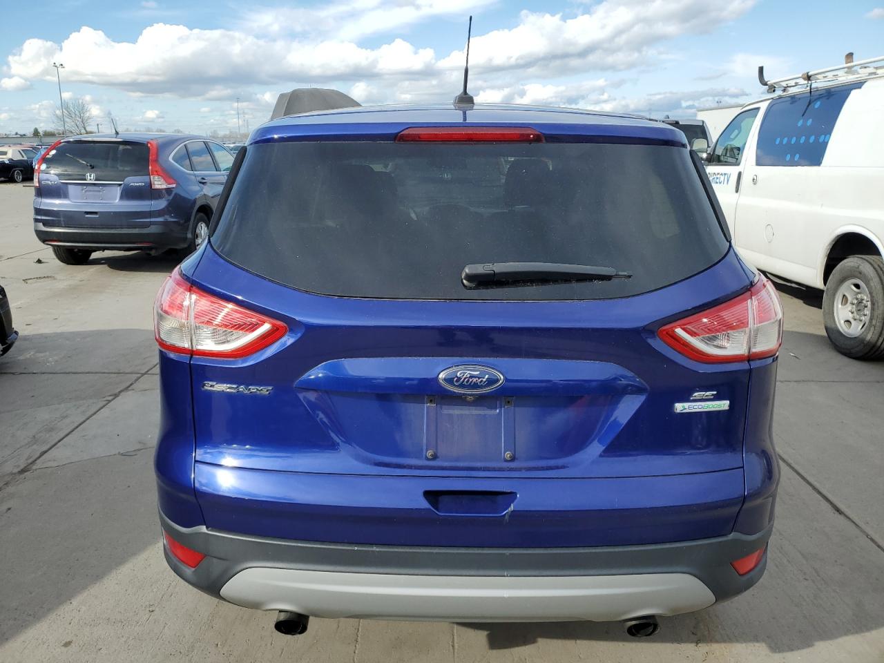 2015 Ford Escape VIN 1FMCU0GX1FUC13055 Copart auction photo, minor dent/scratches damage thumbnail 6