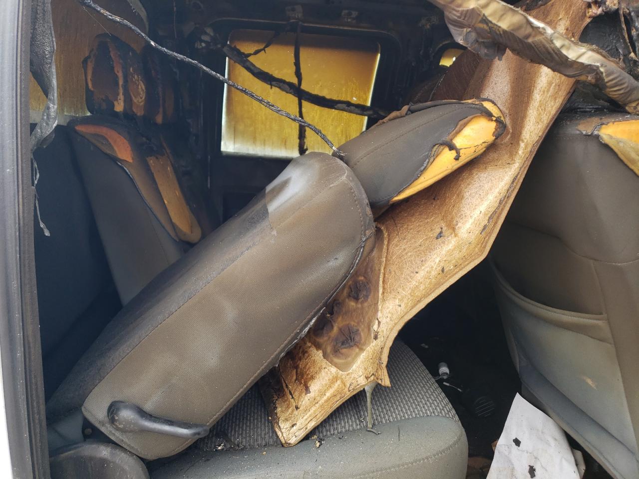 2015 Ford F250 VIN 1FT7W2B65FEB35965 Copart auction photo, burn - engine / burn - interior damage thumbnail 10