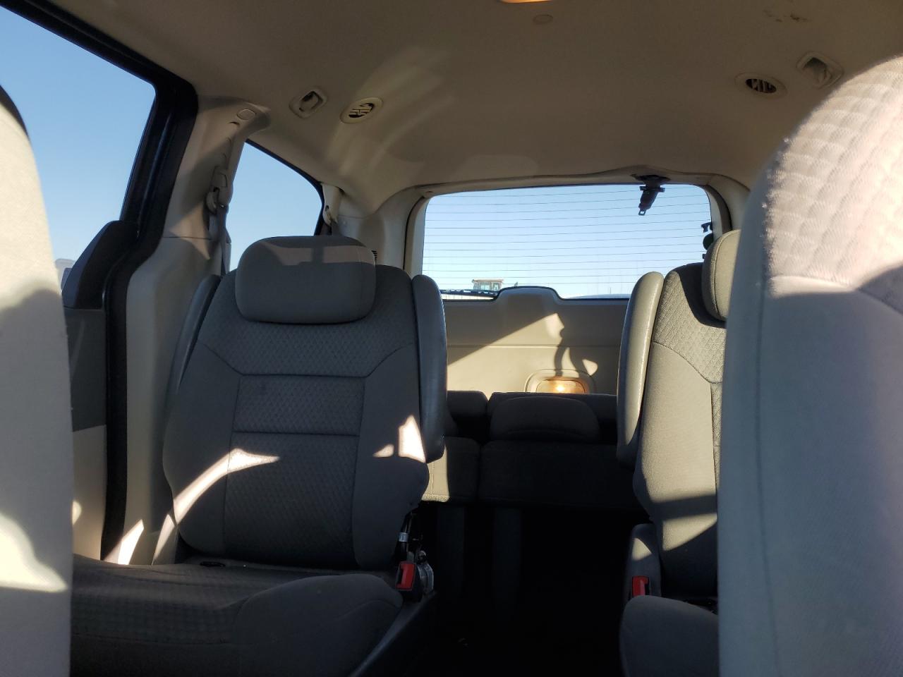 2010 Dodge Caravan VIN 2D4RN4DEXAR327019 Copart auction photo, front end damage thumbnail 10