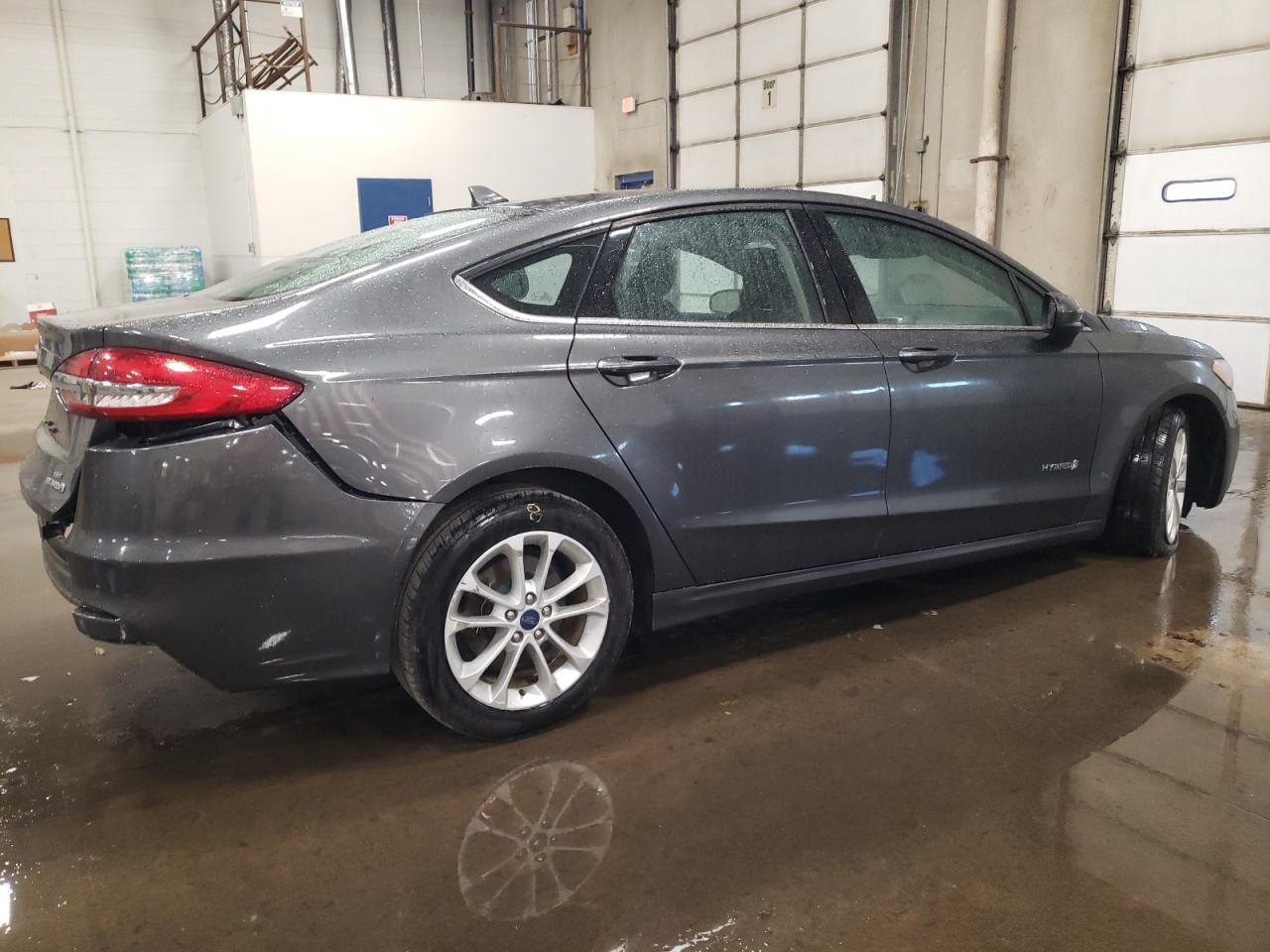 2019 Ford Fusion VIN 3FA6P0LU1KR134139 Copart auction photo, all over damage thumbnail 3